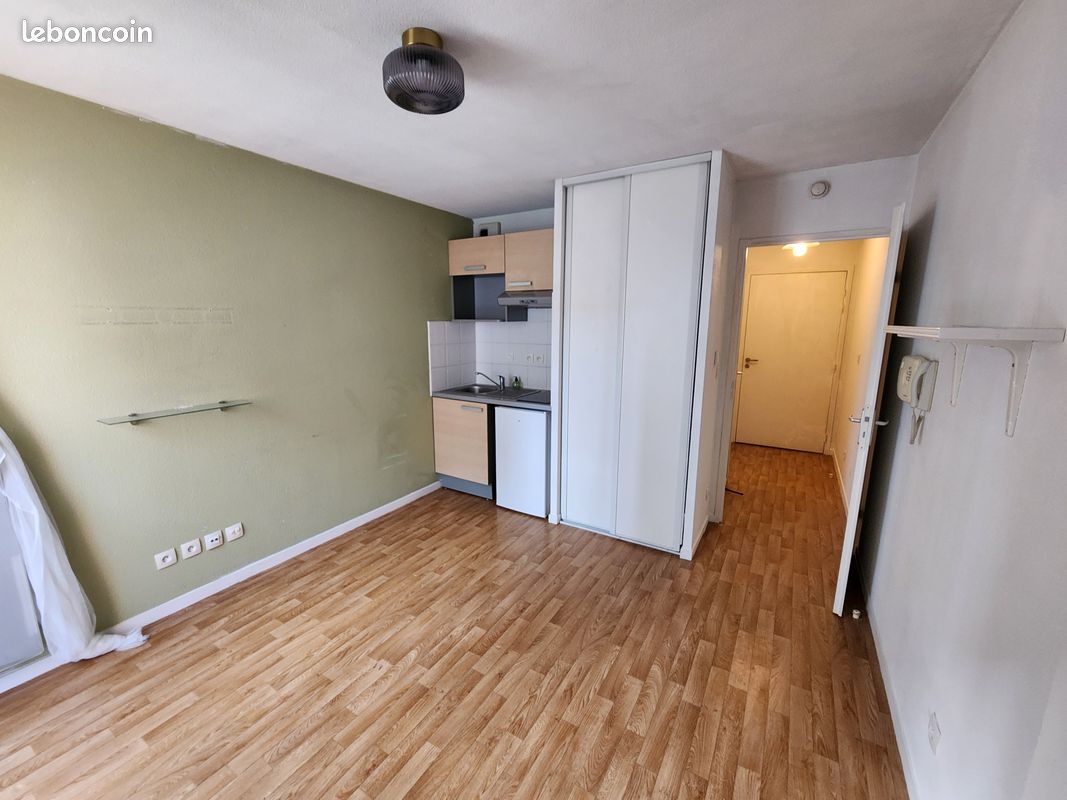 Appartement 1 pièce 18 m² · à Nantes · 18 m² · 497 €