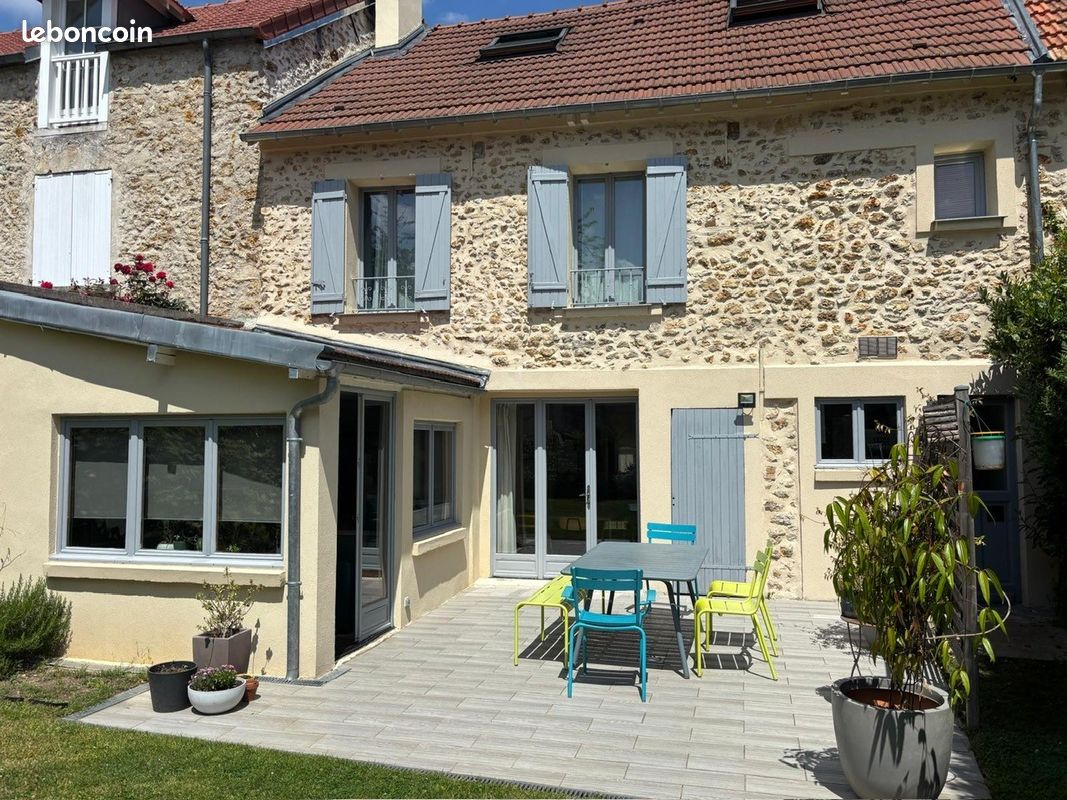 Maison 6 pièces 130 m² · aux Loges-en-Josas · 130 m² · 695 000 €