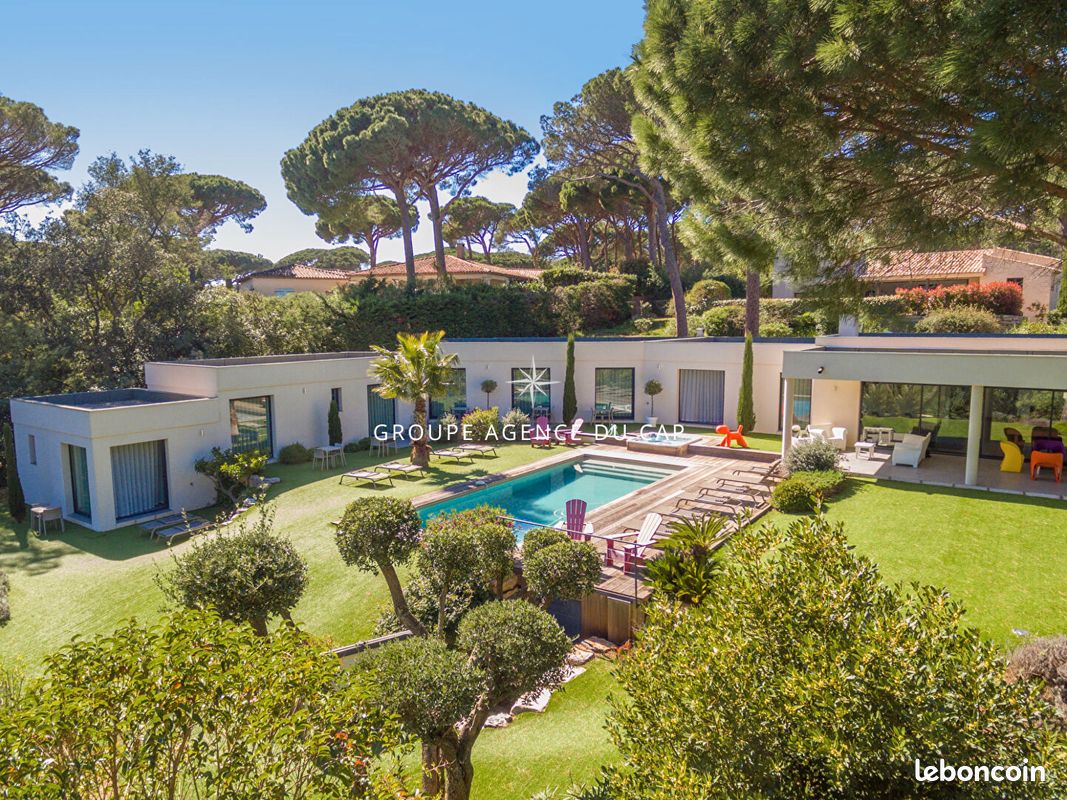 Maison 8 pièces 360 m² · à Grimaud · 360 m² · 4 515 000 €