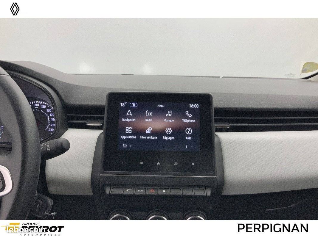 RENAULT Clio Blue dCi 100 Evolution (image 6)