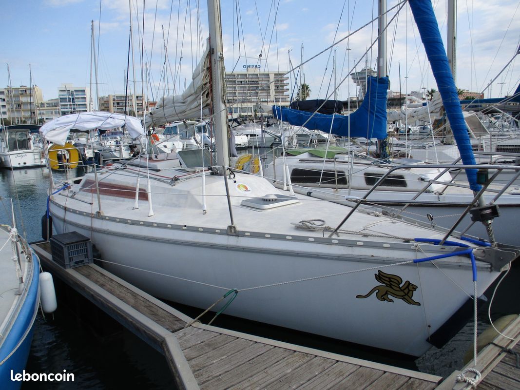 Jeanneau Aquila 28 — View photo 1