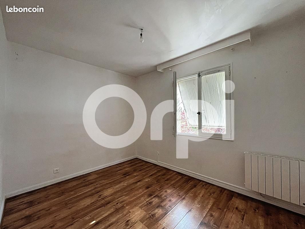 Maison a louer brive-la-gaillarde - 4 pièce(s) - 117 m2 - Surfyn