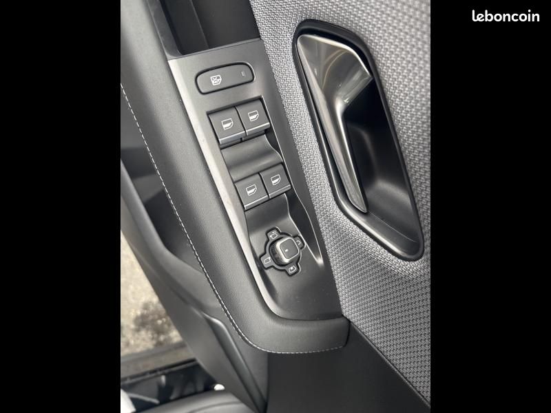 Opel Grandland 1.2 Turbo Hybrid 145ch GS e-DCT6 (image 17)