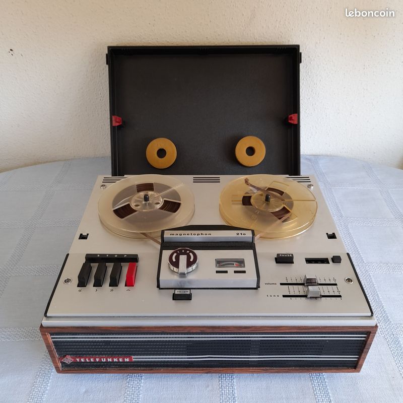 Telefunken - Magnetophon 76 magnétophone