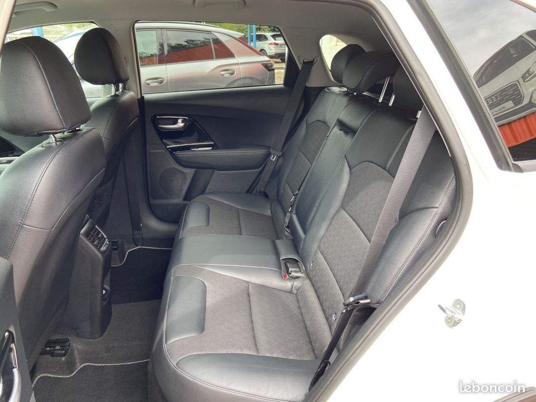 Kia NIRO 1.6 GDi 105ch ISG + électrique 43.5ch Design DCT6 (image 13)