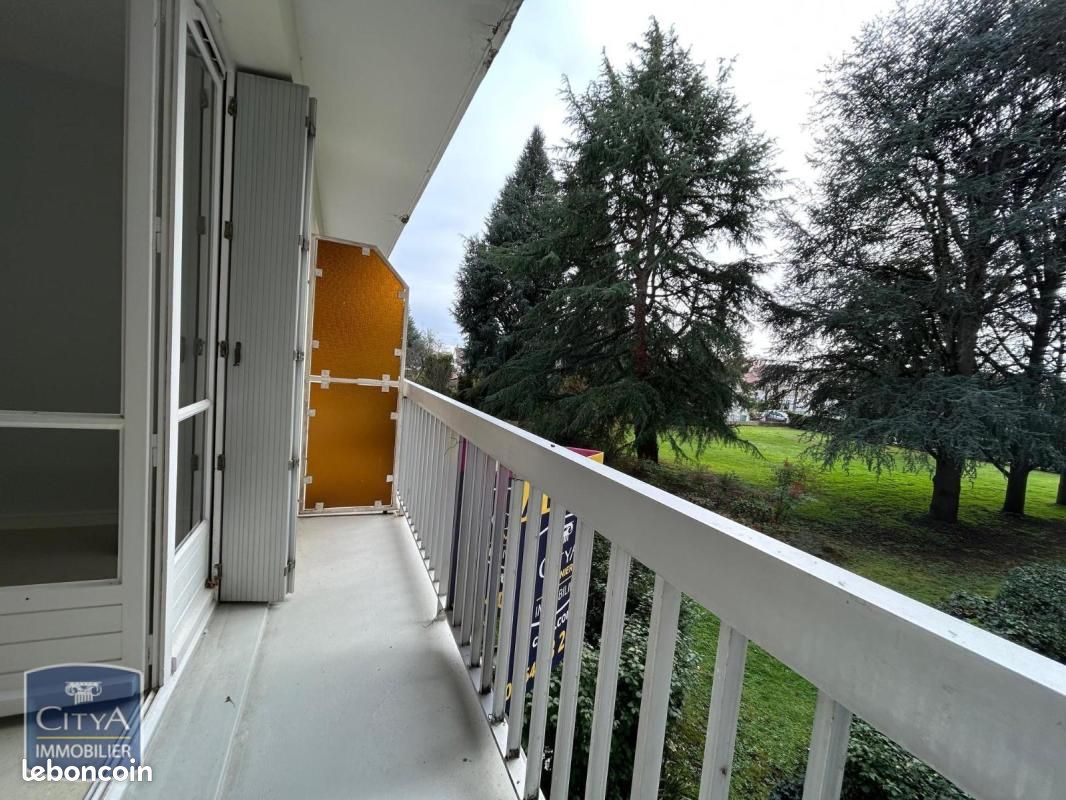 Appartement a louer chateauroux - 1 pièce(s) - 33 m2 - Surfyn