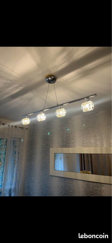 Lustre (image 4)