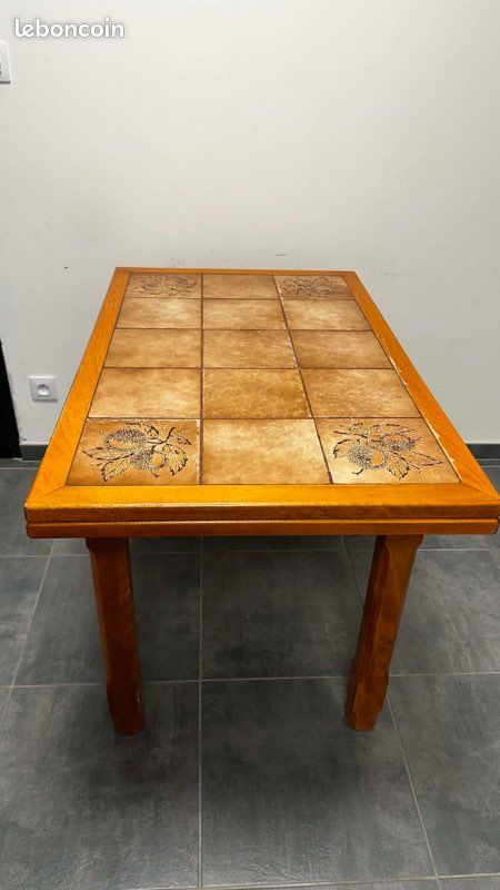 Table de salle à manger extensible en chêne avec plateau carrelé (image 2)