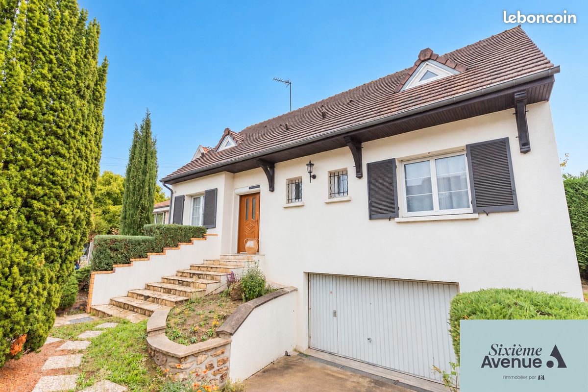 Maison 5 pièces 158 m² · à Viry-Châtillon · 158 m² · 468 000 €