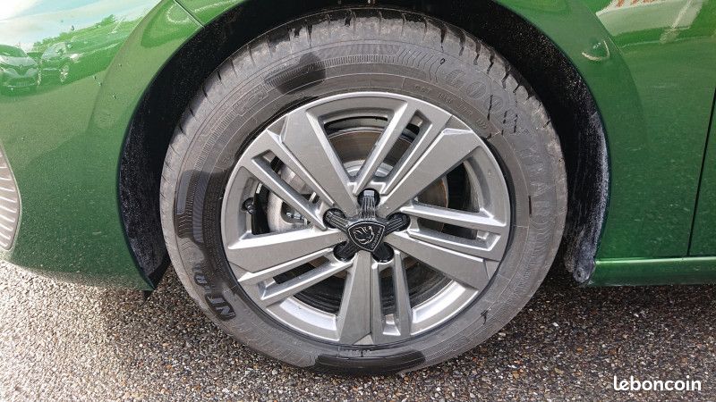 Peugeot 308 1.2 PURETECH 130CH S&S ACTIVE PACK (image 14)