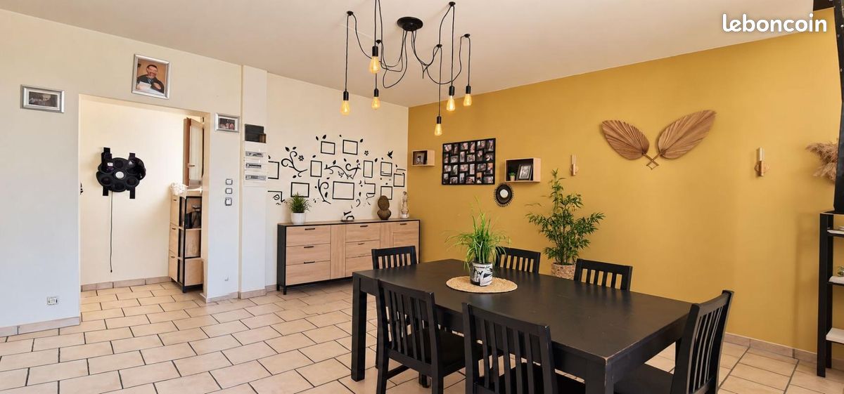 Appartement 3 pièces 54 m² · à Carpentras · 54 m² · 75 000 €