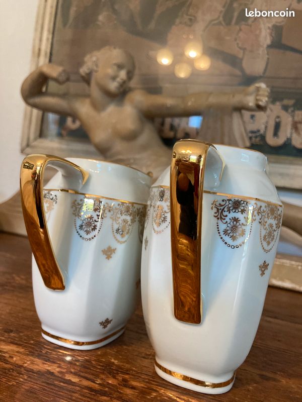 Pot à lait forme Régence or par Bernardaud