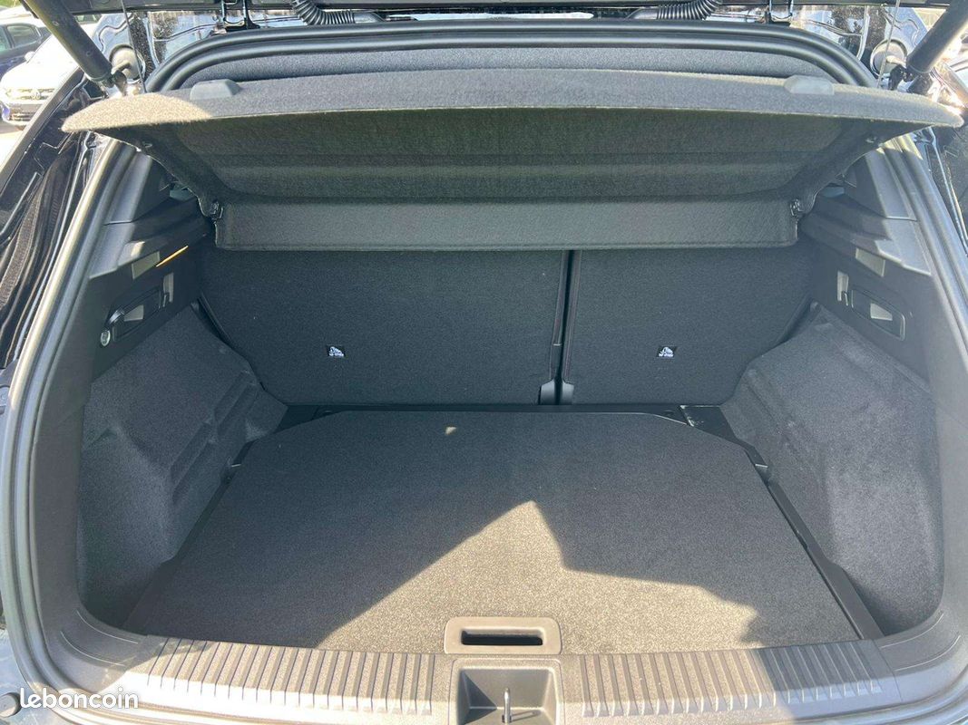 Renault AUSTRAL 1.2 E-TECH FULL HYBRID 200CH ESPRIT ALPINE - 26 (image 9)