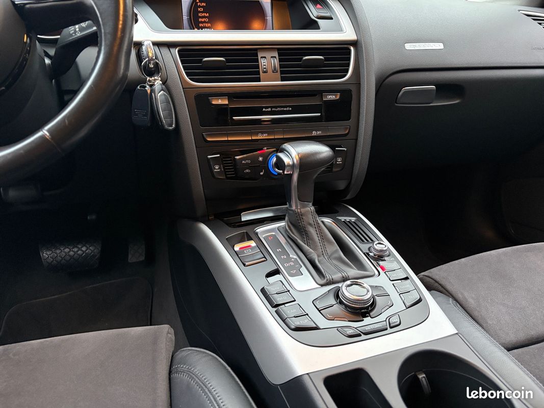 AUDI A5 (2) SPORTBACK 2.0 TDI 190 S LINE QUATTRO S TRONIC 190Ch Garantie 12 mois TRÉS BON ÉTAT SUIVI AUDI (image 12)