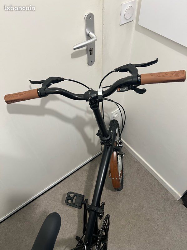 Vélo pliant / pliable Décathlon modèle ( Tilt / Fold ) (image 6)