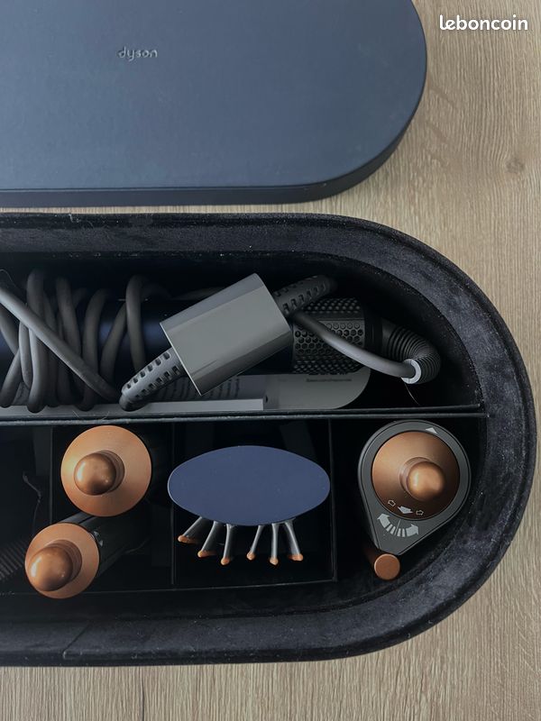 Dyson airwrap (image 6)