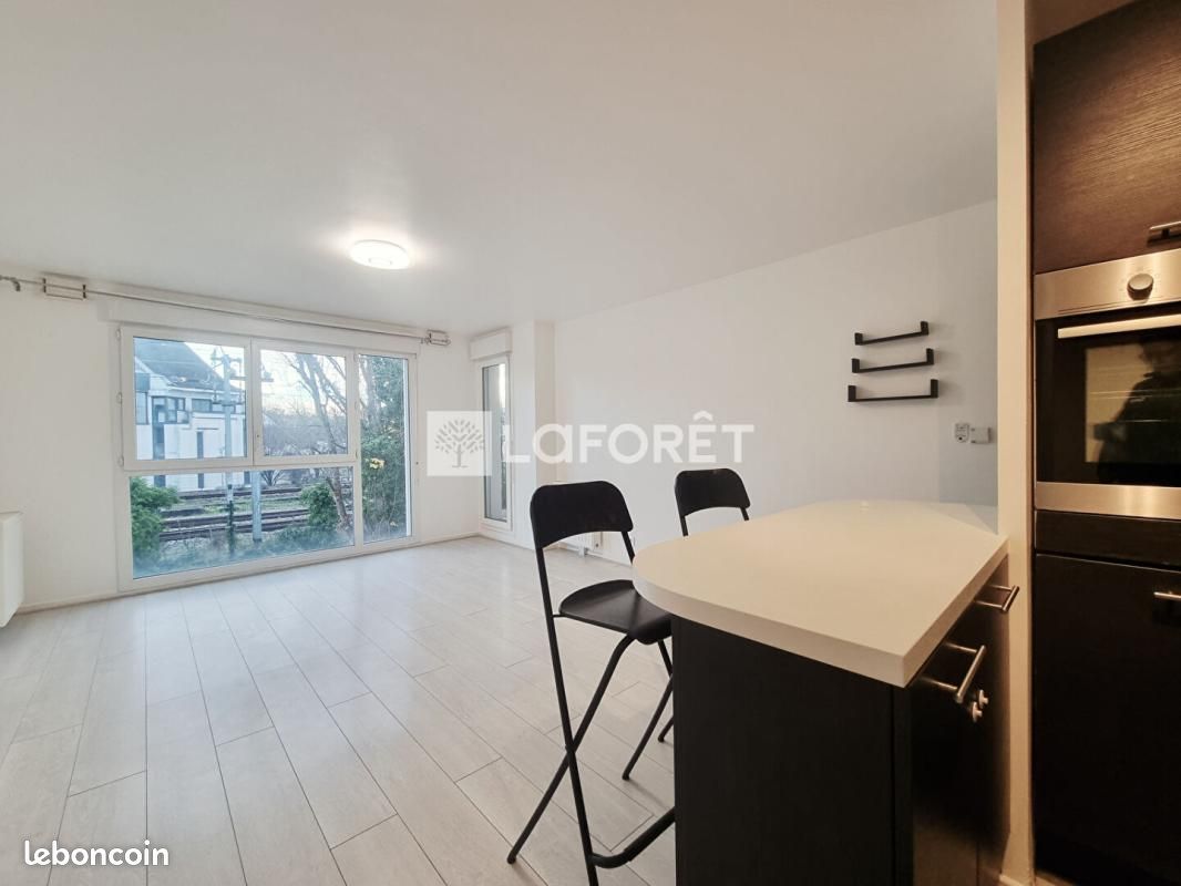 Appartement 3 pièces 61 m² · à Saint-Ouen-l'Aumône · 61 m² · 1 200 €/mois