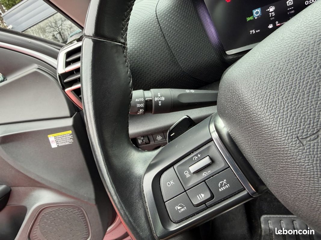Citroën C4 (3) BlueHDi 130ch EAT8 Feel Pack Business (image 16)