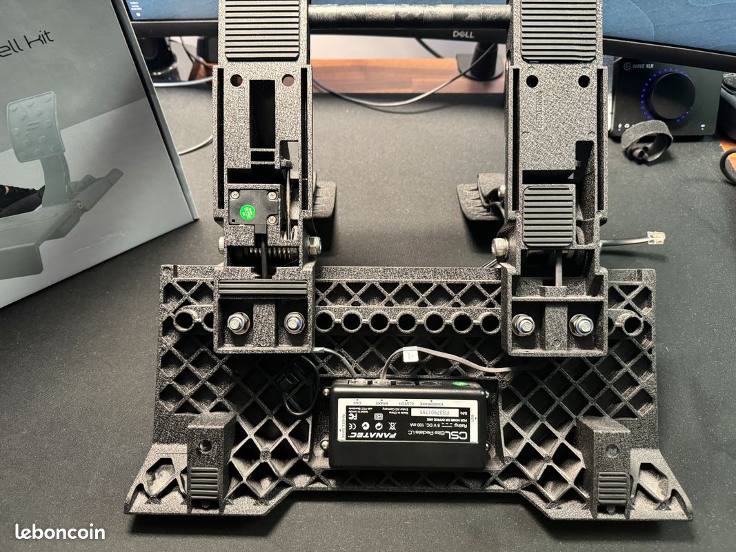 Fanatec CSL Elite Pedals (v1) (image 7)