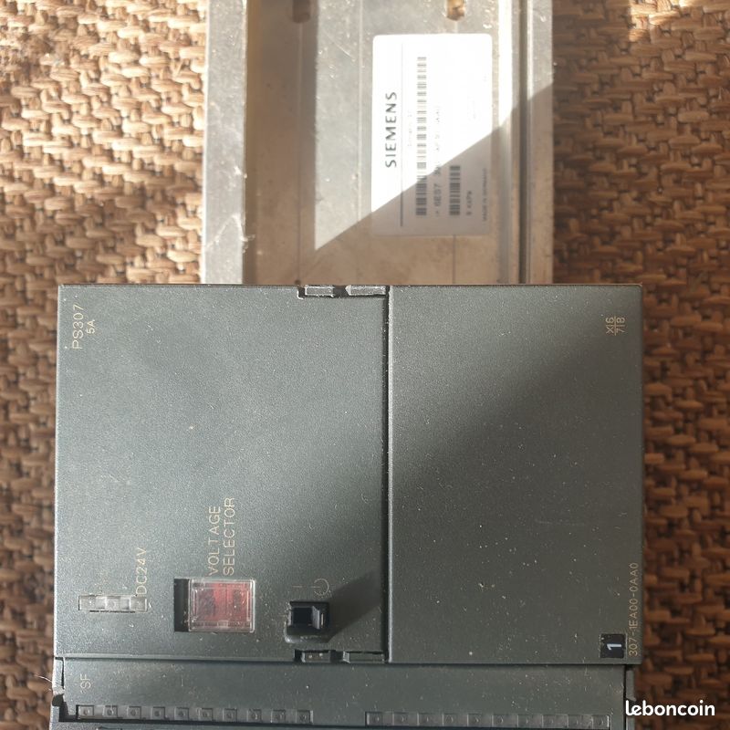 Automate Siemens S7-300 avec alim et 2 modules SM331 et 1 module SM332 (image 5)