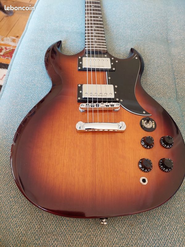 Guitare type SG Samick Greg Bennett series (image 2)