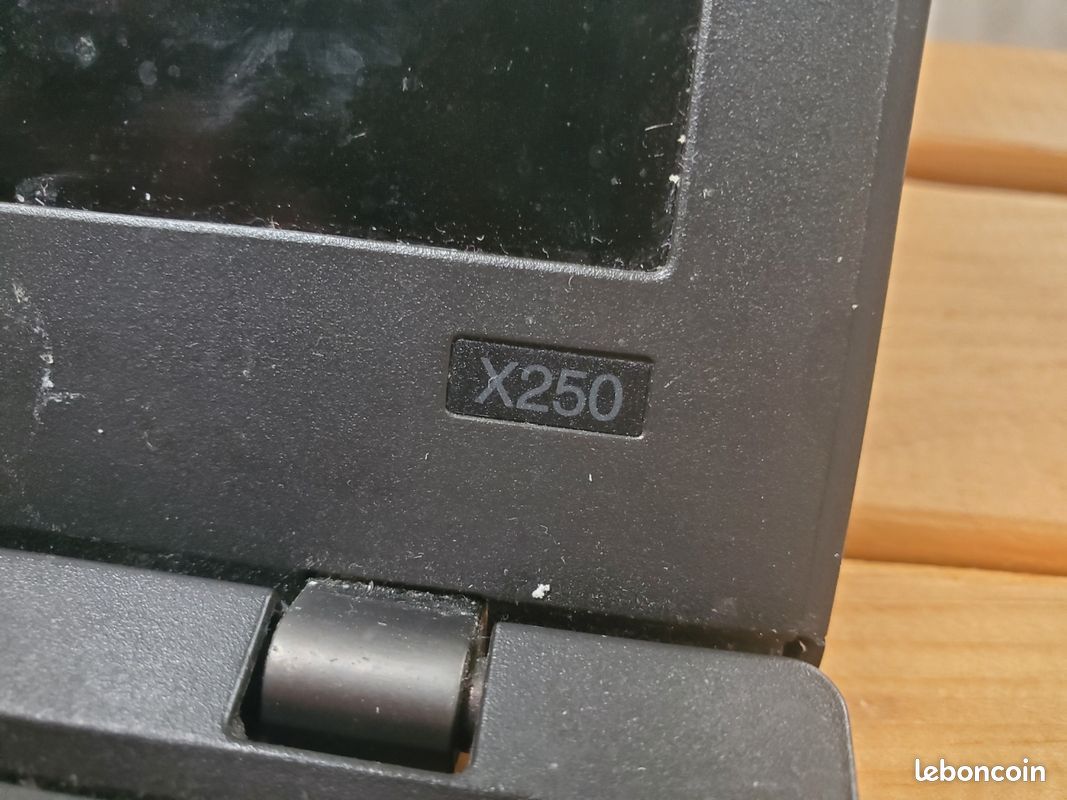 Ordinateur ThinkPad Lenovo x250 (image 3)