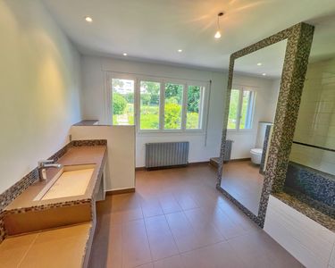 Maison 699 000 € - 250 m²