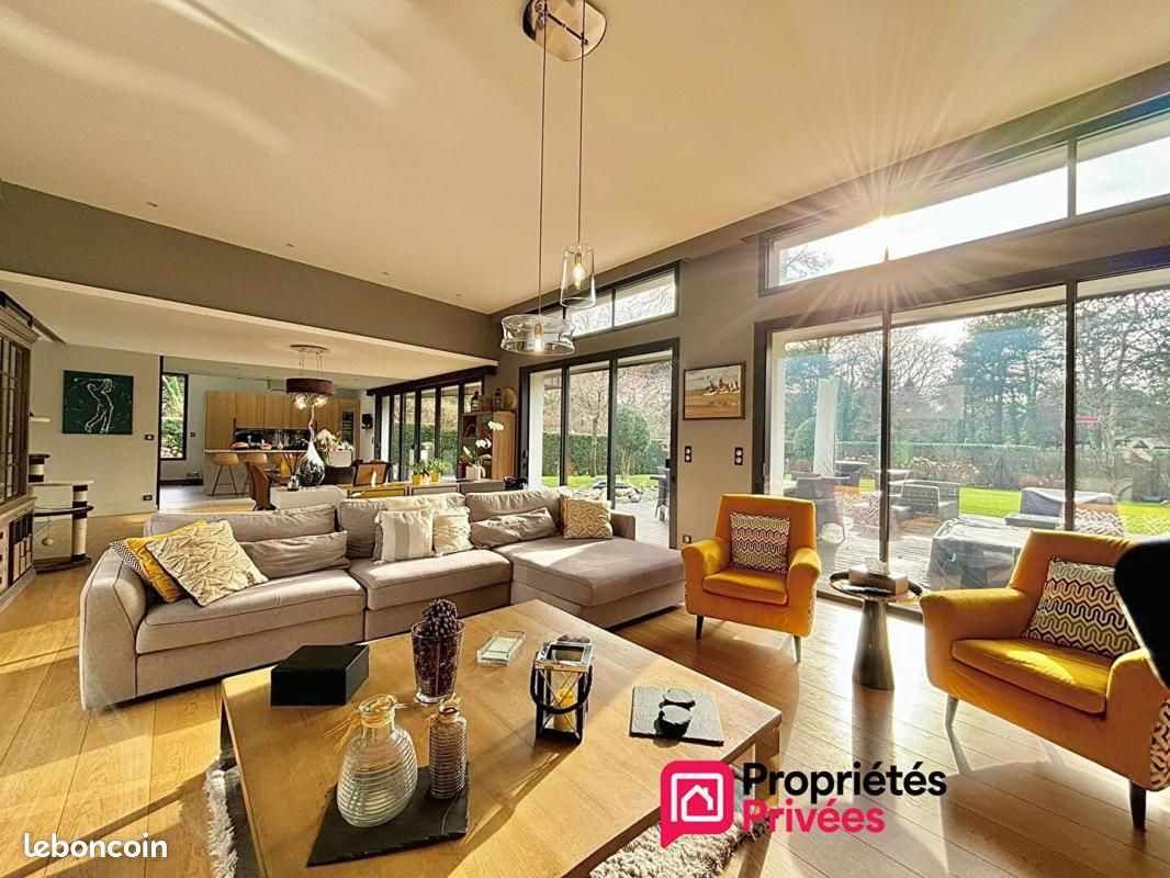 Maison 7 pièces 246 m² · à Neufchâtel-Hardelot · 246 m² · 1 872 000 €
