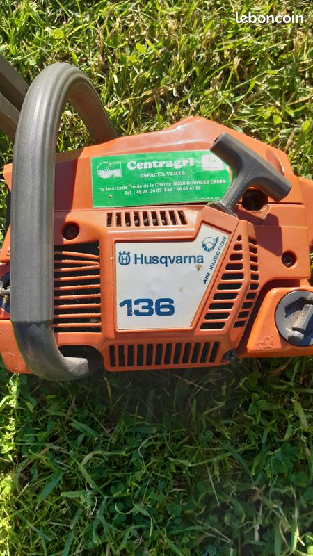 Tronçonneuse husqvarna 136 pour piece 30 euros (image 1)