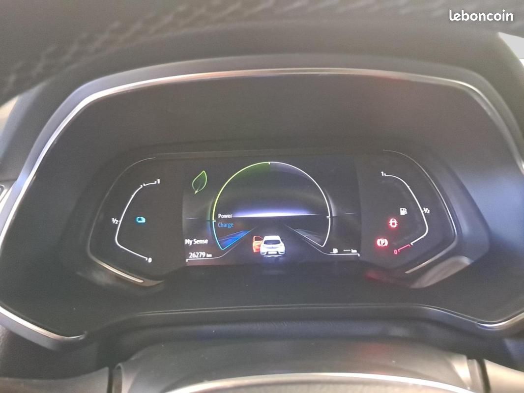 Renault Captur E-Tech 145 - 21 Intens (image 14)