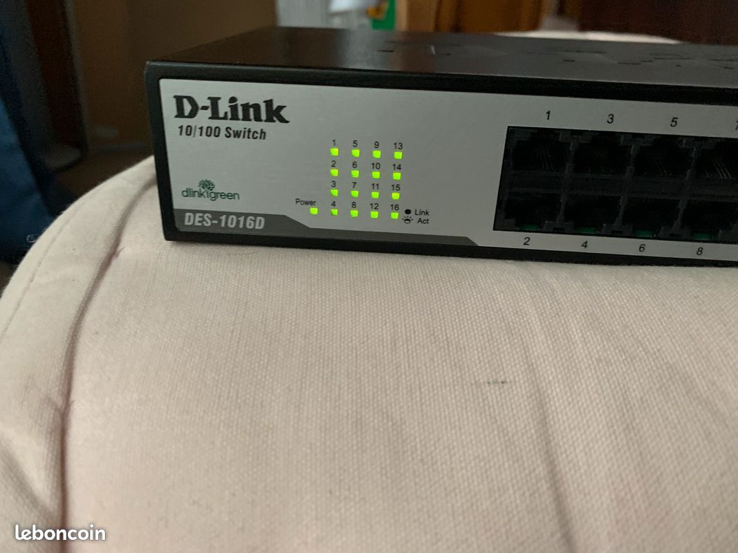 Switch / routeur 16 ports D-LINK (image 3)