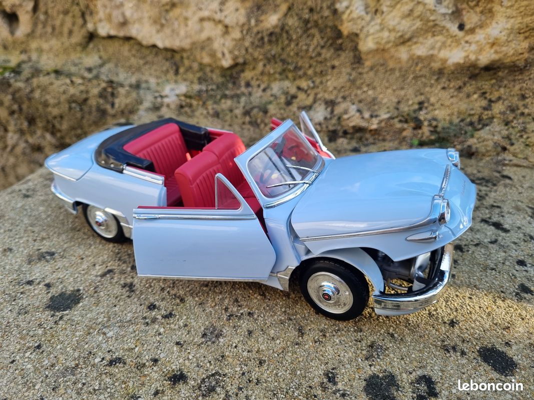 Solido Prestige 1/18 Panhard PL17 Cabriolet Blanc – Réf 8174 (voiture Miniature Collection)