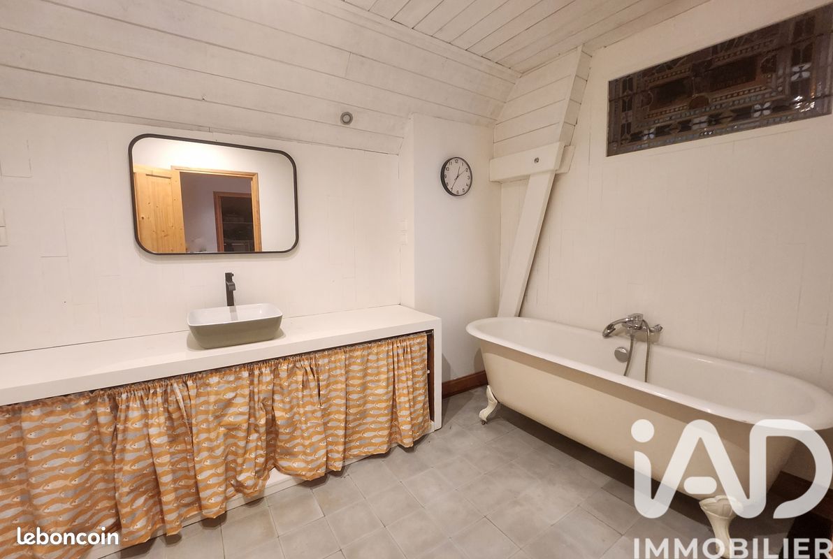Longère 8 pièces 180 m² (image 12)