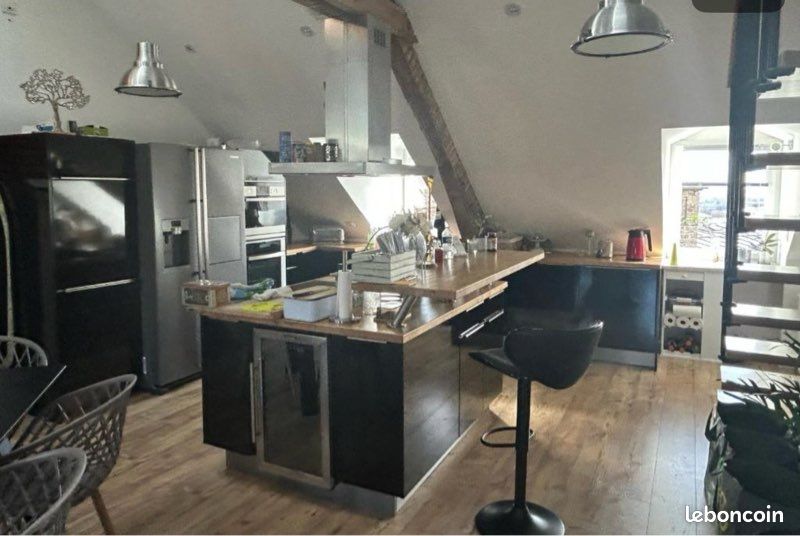 Appartement 4 pièces 75 m² · à Fougères · 75 m² · 950 €