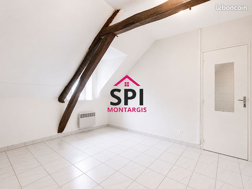 Appartement 2 pièces 22 m² · à Montargis · 22 m² · 335 €