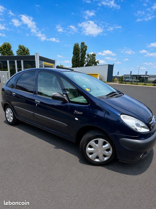 Citroën Xrasa Picasso 1.8L 16v 117CH (image 1)