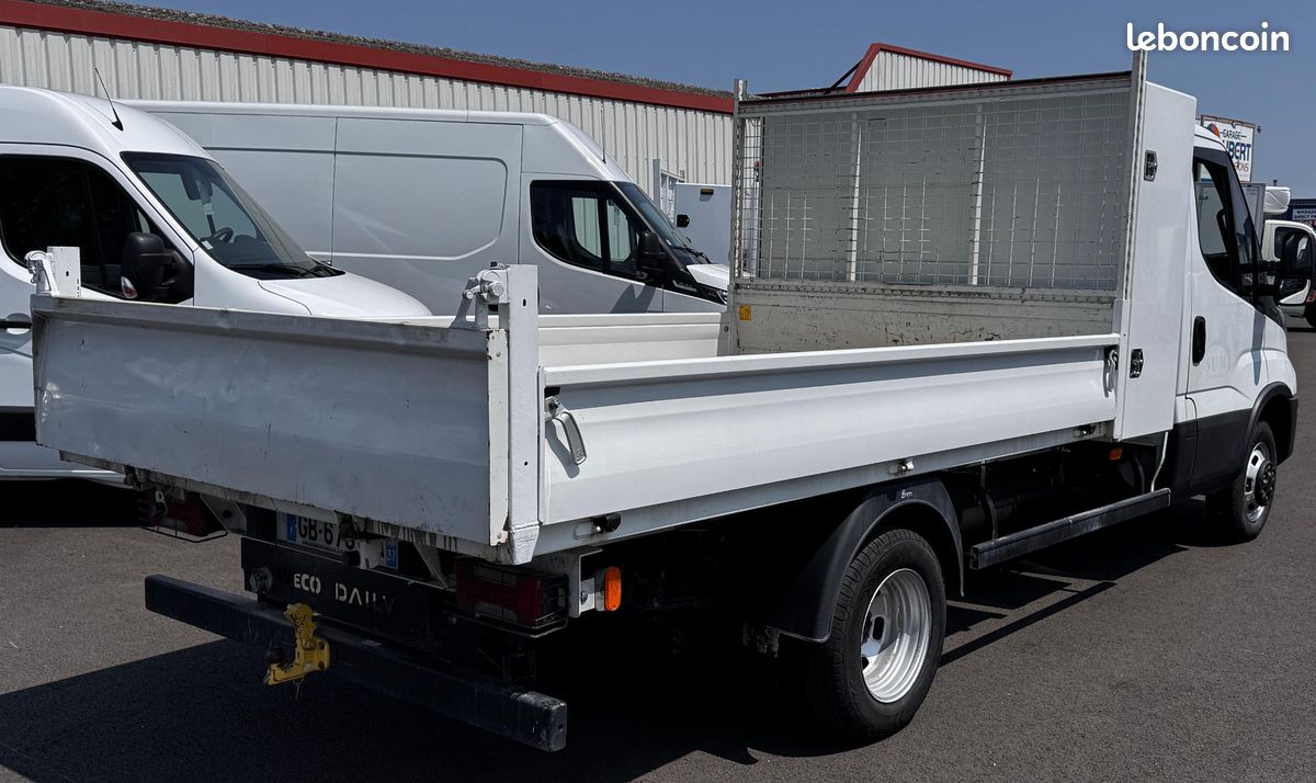 Iveco Daily 35C14 Benne et coffre*27000,00 ht (image 2)