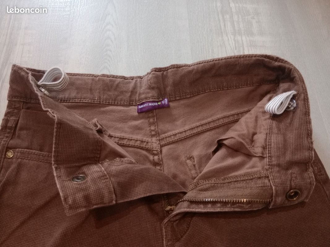 Pantalon marron Sergent Major 
11 ans 146 cm
Très bon état (image 4)