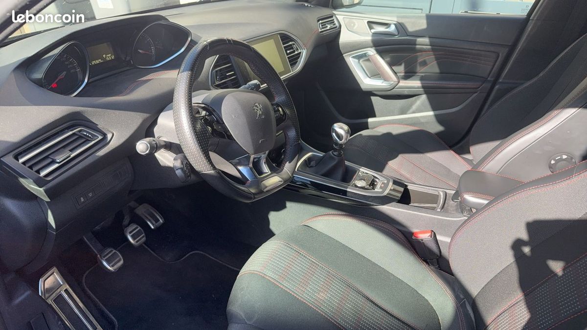 Peugeot 308 SW II 1.2 PureTech 130 GT Line (image 8)