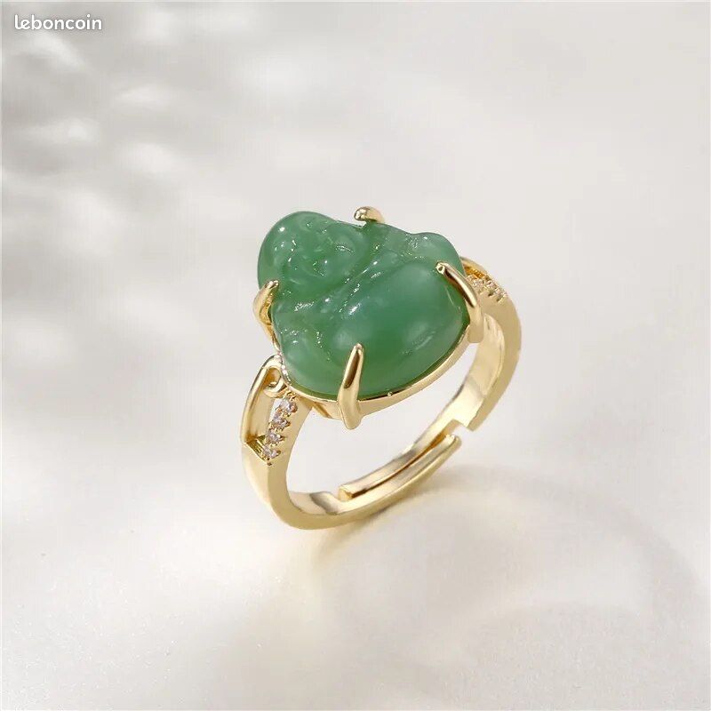 Bague Bouddha rieur en jade (image 2)