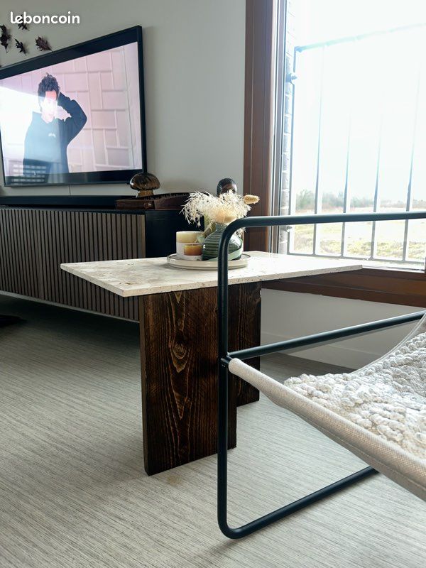 Table basse en travertin et bois (image 2)