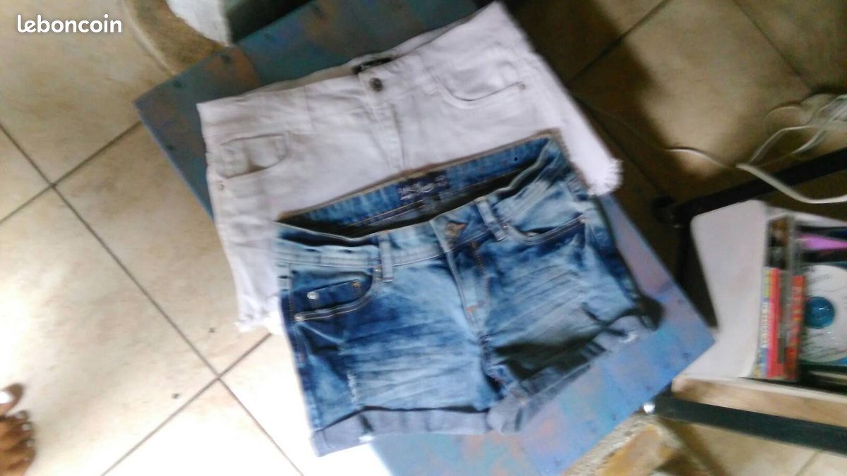 Lot de 2 shorts Jean Jennyfer ado ou adu (image 1)