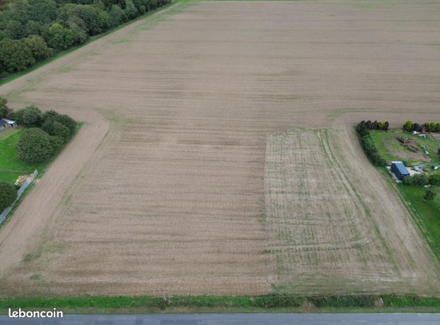 Terrain 1065 m² MOLAC