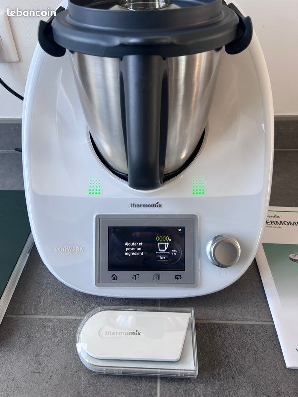 Vorwerk Thermomix TM5 D'occasion – Avec Tous Ses Accessoires – Blanc – Fonctionnel