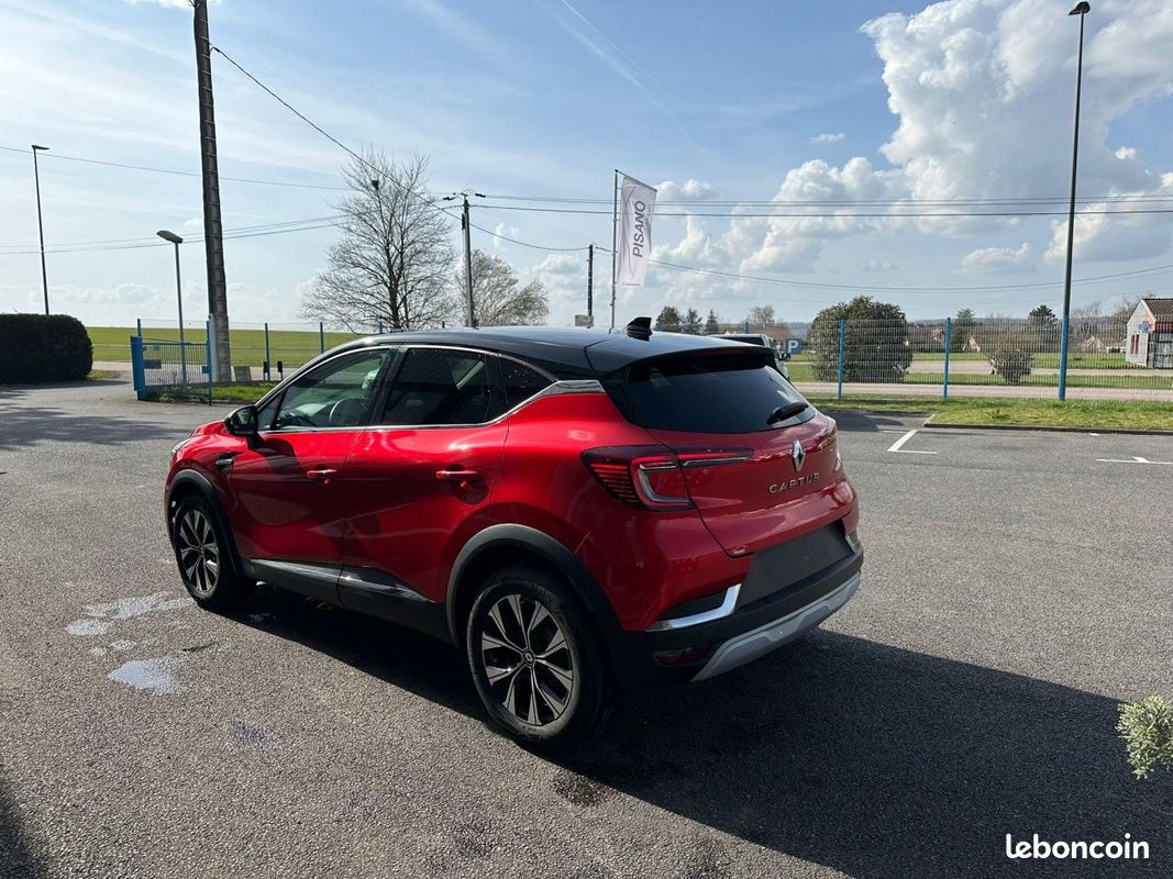 RENAULT CAPTUR 1.3 TCe 140 II Techno (image 5)