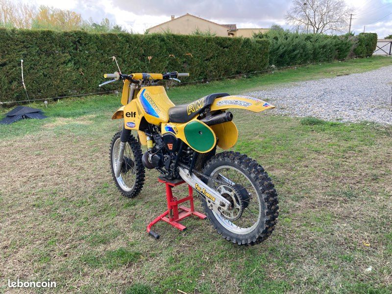 Rm 250 (image 2)