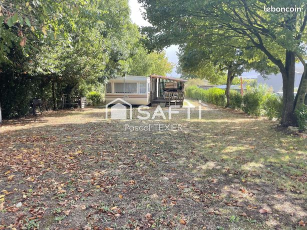 Terrain 1190 m² COURANT