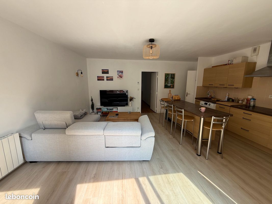 Appartement 2 pièces 52 m² · à La Mulatière · 52 m² · 1 400 €/mois