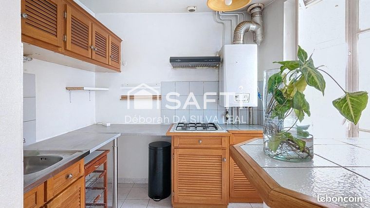 Immeuble 261 m² GRETZ-ARMAINVILLIERS
