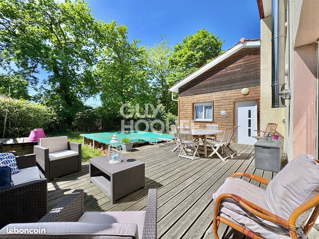 Maison 5 pièces 101 m² · à Gujan-Mestras · 101 m² · 390 000 €